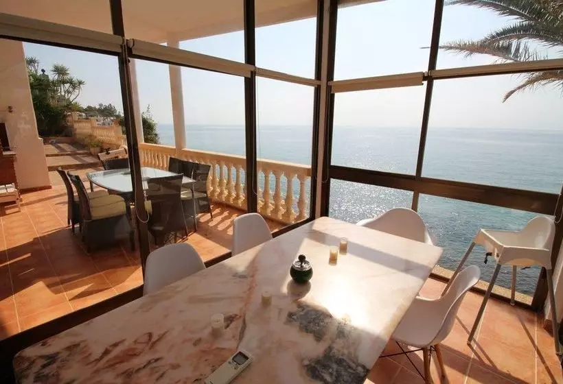 هتل Villa Mar