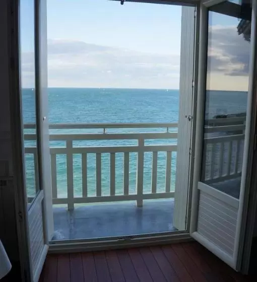 هتل Villa Ker Eole Vue Mer