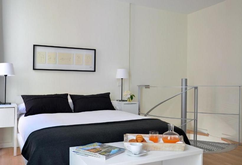 Singularstays Comedias