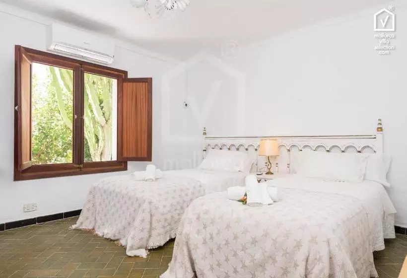 Villa Hibiscus