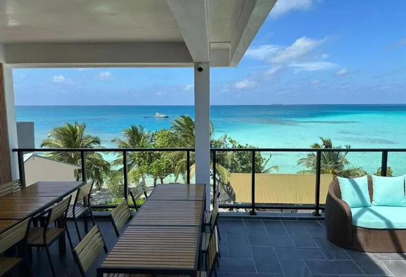هتل Athiri Residence Dhiffushi