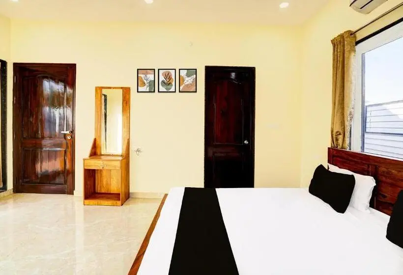 ホテル O Godavari Lawn