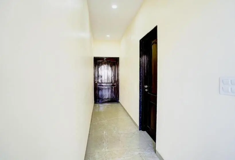 ホテル O Godavari Lawn