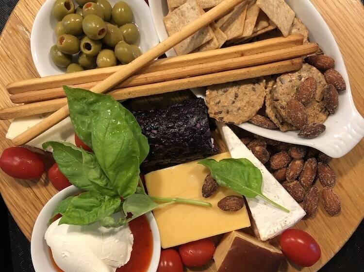 فندق Abigail S Bed And Breakfast Inn