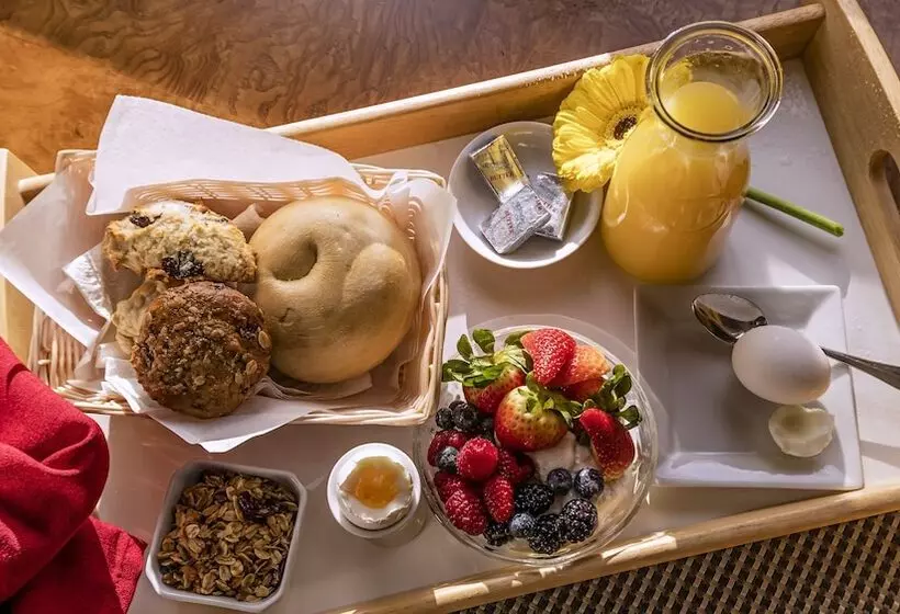 ホテル Abigail S Bed And Breakfast Inn