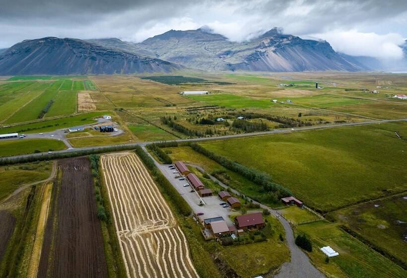 هتل Arnanes Country