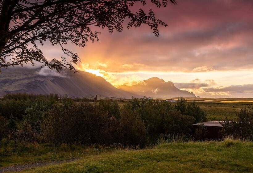 هتل Arnanes Country