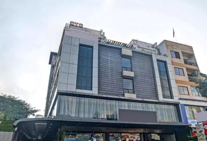 هتل Super Townhouse Divya Palace
