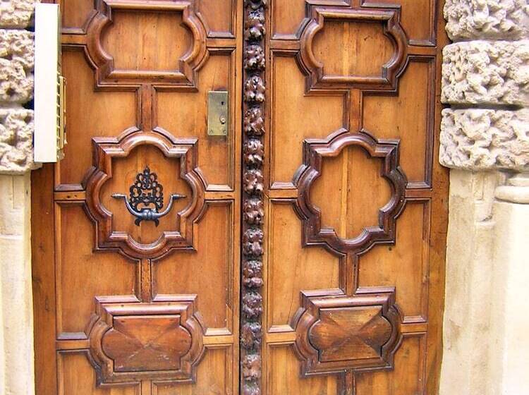 호텔 Dolphin's B&b