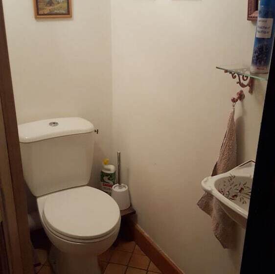 호텔 Dolphin's B&b