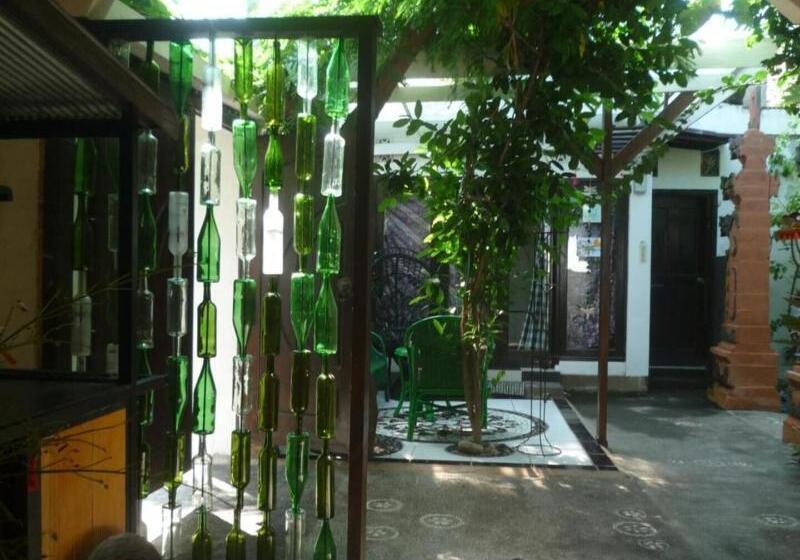 ホテル Gili Nyepi