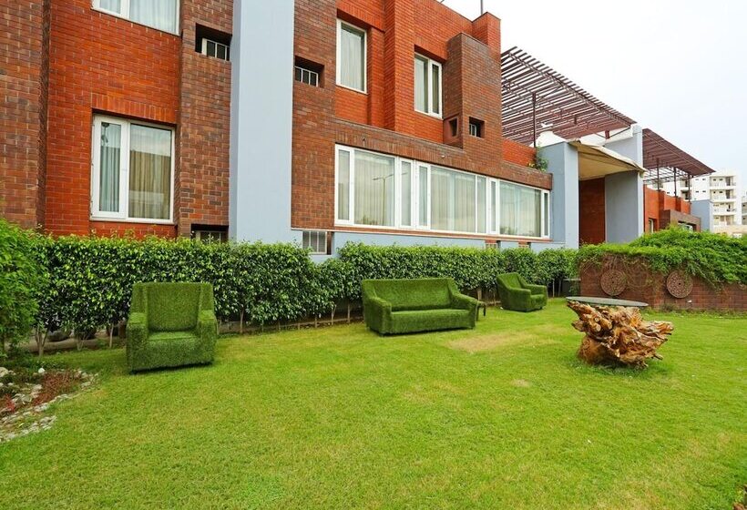 فندق Golden Blossom Imperial Resorts