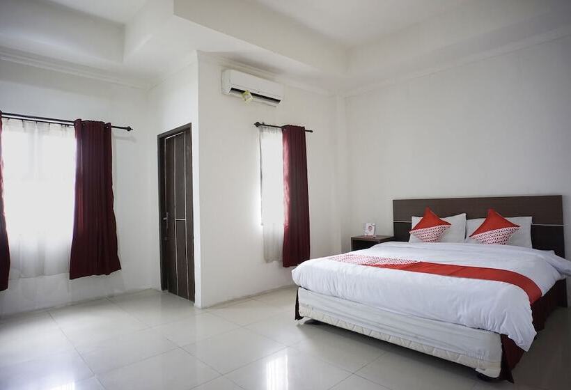 酒店 Her Mandiri Guest House