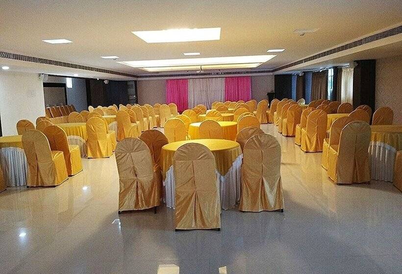 酒店 Holiday Residency Coimbatore