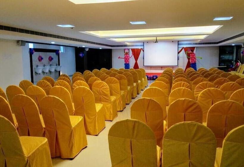 酒店 Holiday Residency Coimbatore