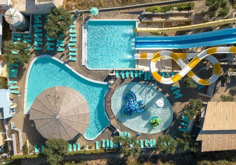 فندق Iolida Village