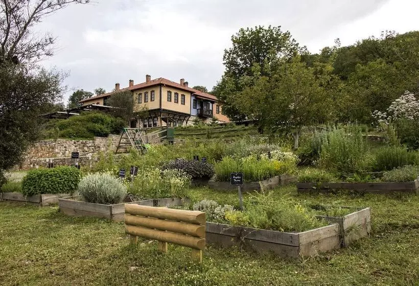 Hotelli Ktima Bellou