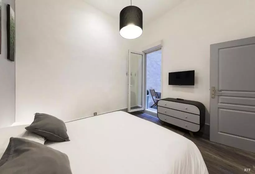 ホテル La Comédie De Vanneau