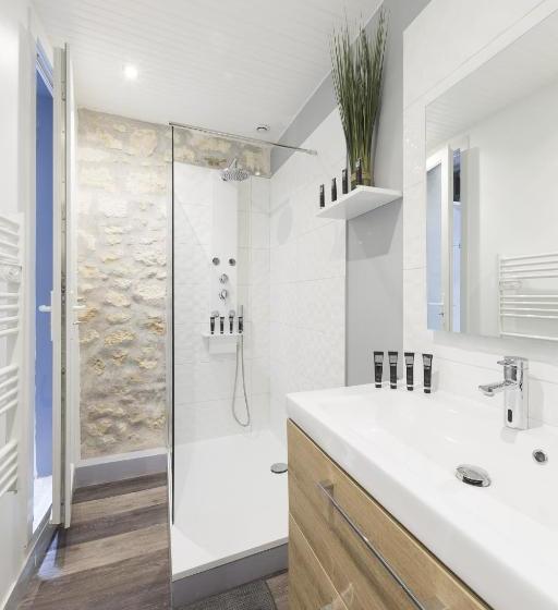 هتل La Comédie De Vanneau