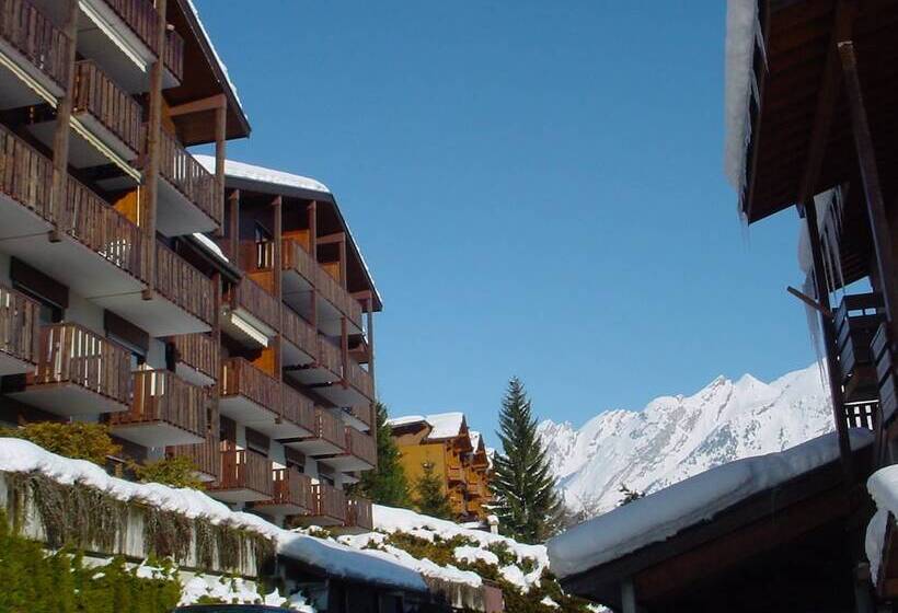 Отель La Résidence