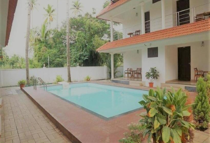 ホテル Lake Gardens Resorts