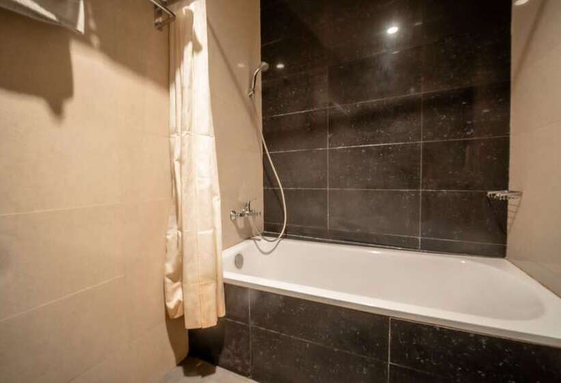 בית מלון כפרי M One