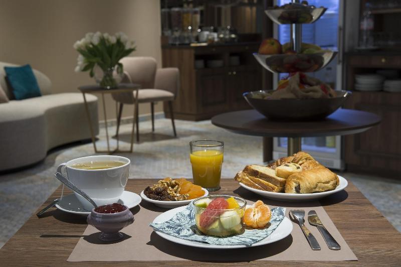 Hotel Mercure Paris Suresnes Longchamp