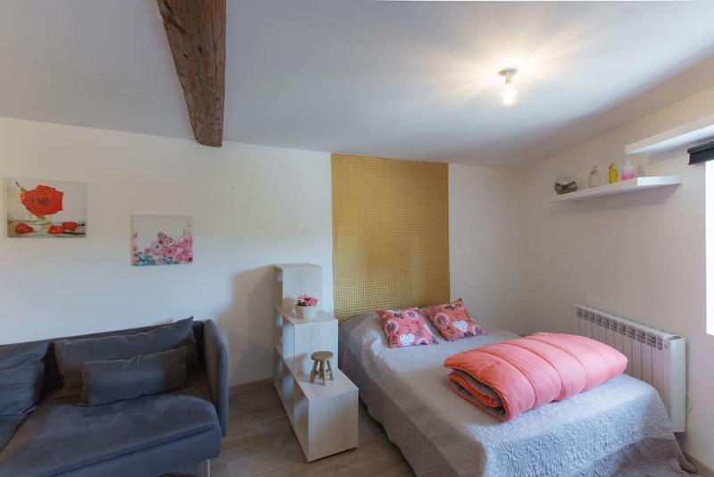 בית מלון כפרי Metz Attitude