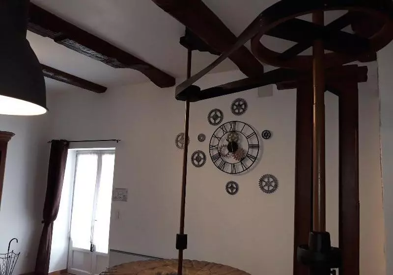 Hotelli Moulin De Tartay