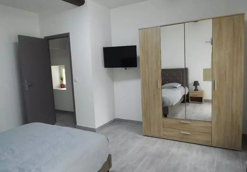 Hotelli Moulin De Tartay