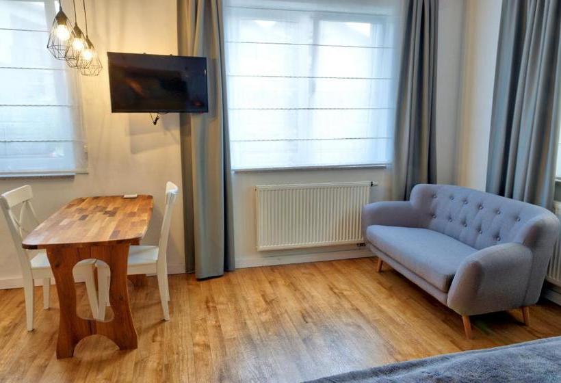 هتل Achilla Bed & Breakfast