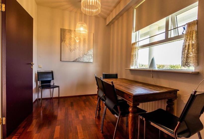 هتل River Apartments