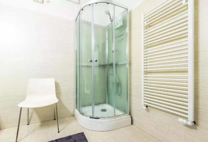 هتل River Apartments