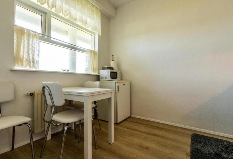 هتل River Apartments