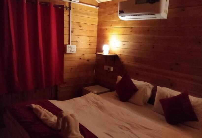 فندق The Cool Huts