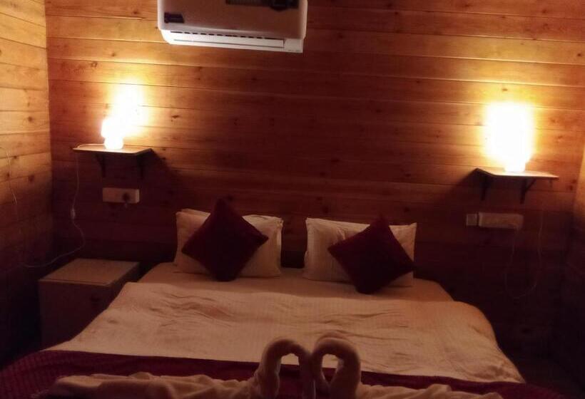 فندق The Cool Huts