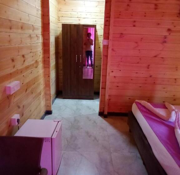 فندق The Cool Huts