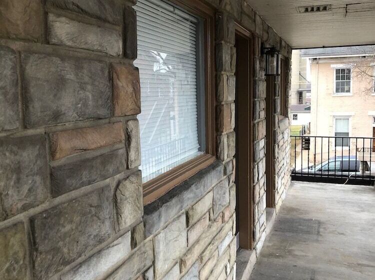 호텔 The Guest House