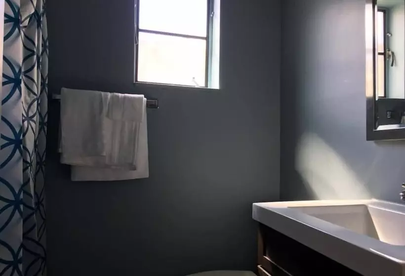 Hotelli The Guest House