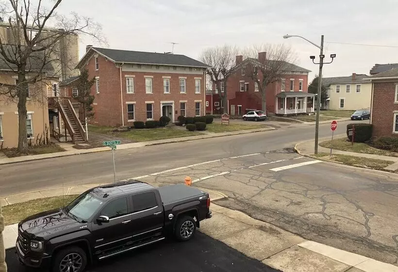 Hotelli The Guest House