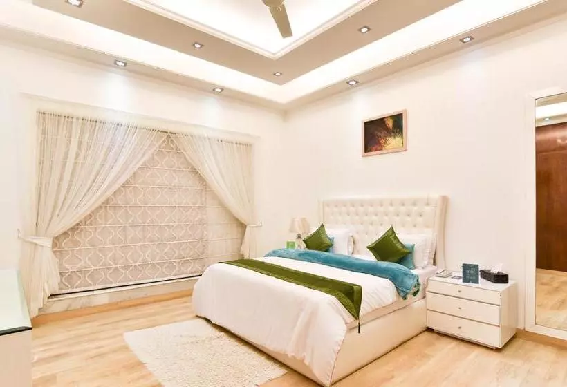 Hotelli Treebo Trend The G8 Sector 39