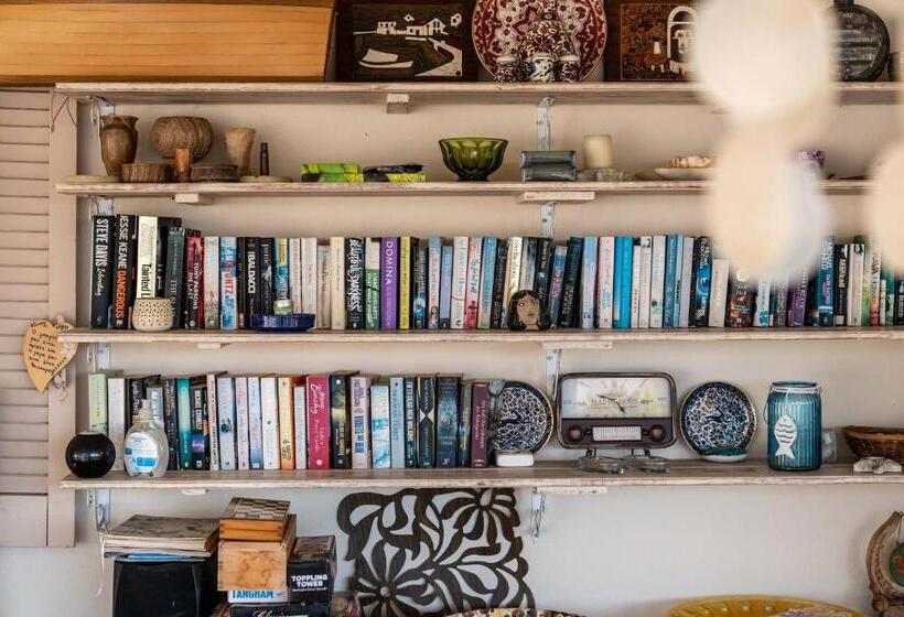 호텔 Villa Del Sol Corfu