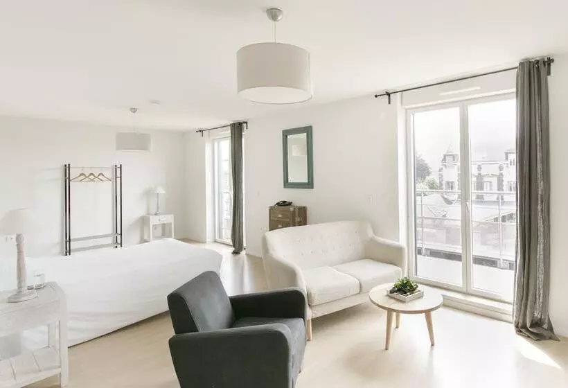 Hotelli Zenao Appart Hôtels Troyes