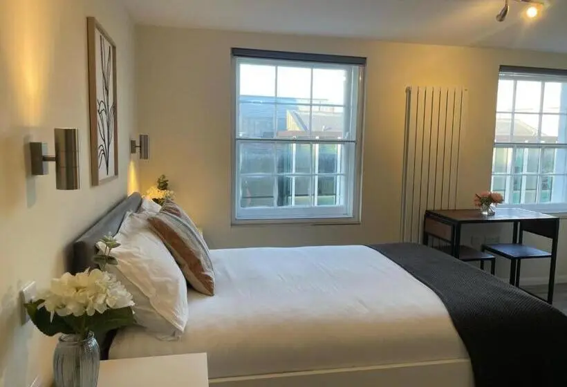 پانسیون Grays Inn Road   Room 6