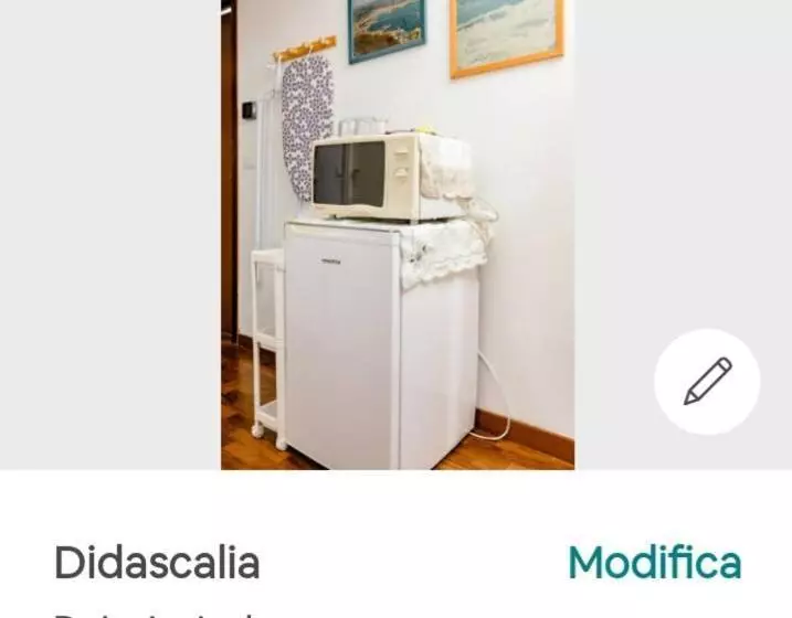 هتل Affittacamere La Mansarda Del Centro