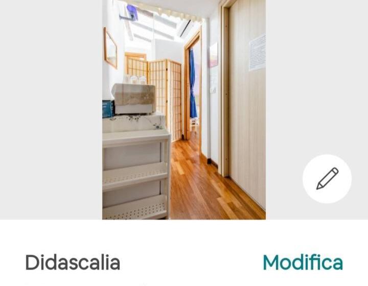 هتل Affittacamere La Mansarda Del Centro