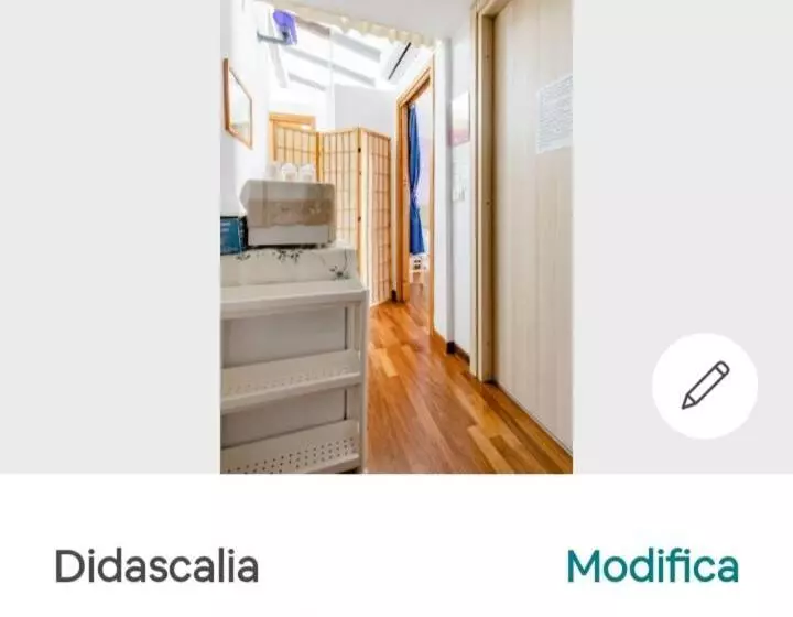 هتل Affittacamere La Mansarda Del Centro
