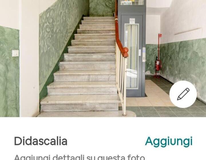 هتل Affittacamere La Mansarda Del Centro