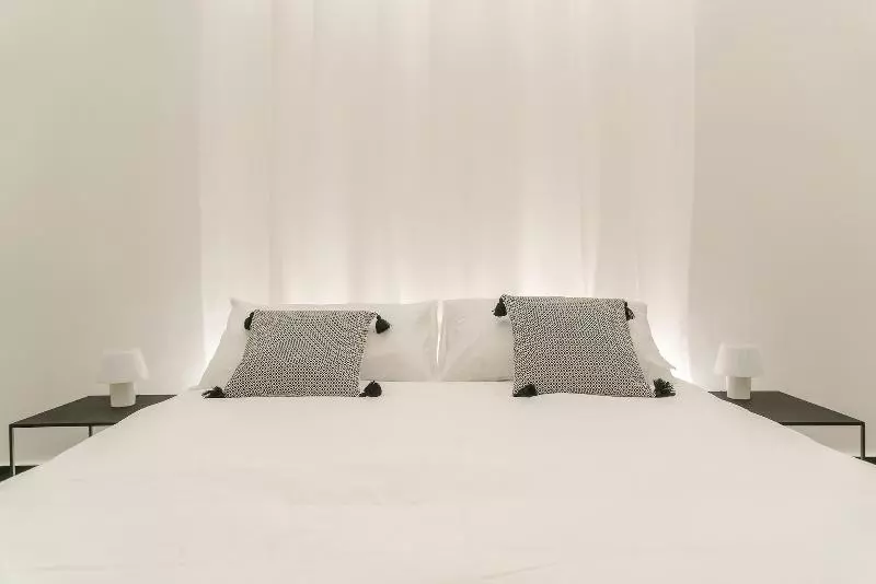 هتل B&b 4 Elementi Catania