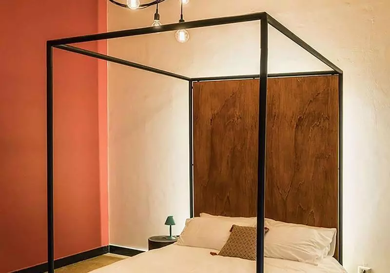 هتل B&b 4 Elementi Catania
